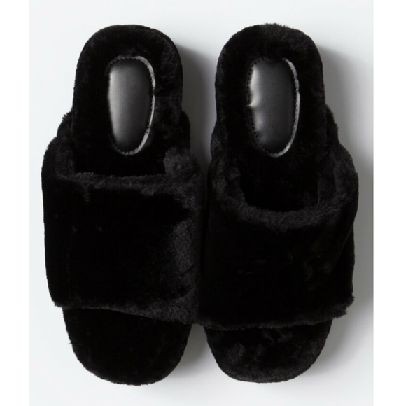 𝙇𝙖𝙨𝙩 𝙎𝙞𝙯 9 🖤Fur Love Platform Sandal -BLACK - Picture 7 of 8